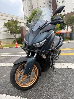 YAMAHA XMAX ABS YAMAHA XMAX ABS